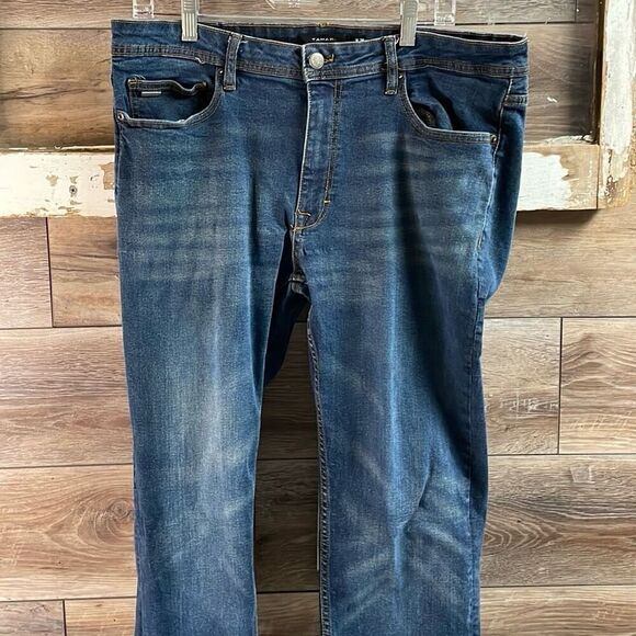 TAHARI Women’s Jean Waist 32 Blue Straight Leg Button Zip - Picture 2 of 9